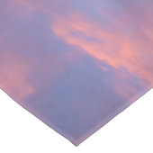 Dusk Sky Reflecties op Loch Carron Tafelkleed (Gekanteld)