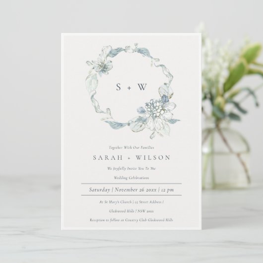 Dusky Blue Floral Wreath Monogram Wedding Invite Bedankkaart (Staand voorkant)