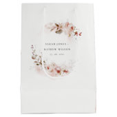 Dusky Herfst Marsala Blush Bloemen Krans Bruiloft Medium Cadeauzakje (Achterkant)