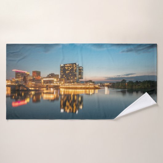 Dusseldorf Duitsland Badhanddoek (Badhanddoek)