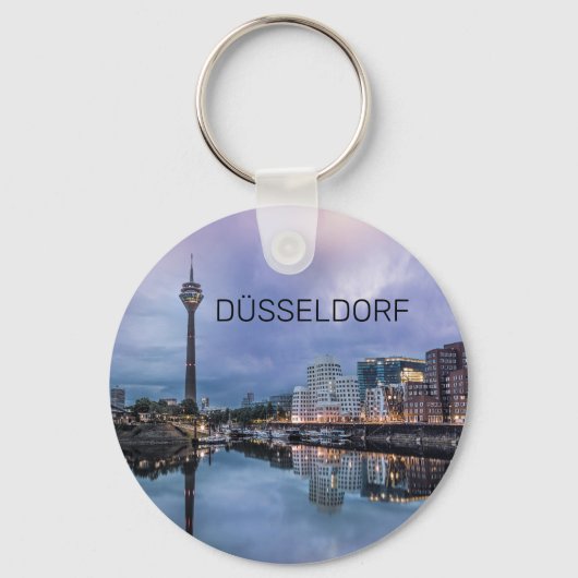 Dusseldorf Skyline Germany Holiday Sunset Souvenir Sleutelhanger (Voorkant)