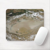 Dust storm in de Taklimakwoestijn, Western China Muismat (Met muis)