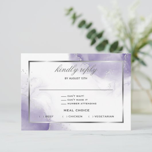 Dusty Amethyst Paarse Script Silver RSVP-kaart RSVP Kaartje (Staand voorkant)