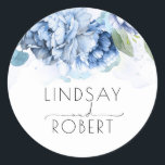 Dusty and Navy Blue Floral Wedding Ronde Sticker<br><div class="desc">Floral-marineschokken en stoffige blauwe trouwstickers</div>