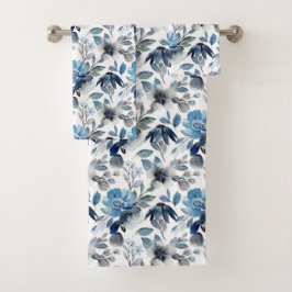 Dusty Baby Blue Floral Pattern Bad Handdoek