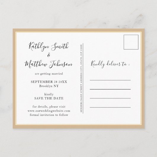 Dusty Beige Modern Typography Simple Photo Wedding Aankondigingskaart (Achterkant)