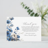 Dusty Blauw en Wit Bloemen Foto Memorial Bedankkaart (Staand voorkant)