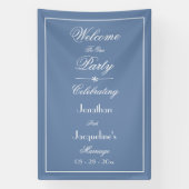 Dusty Blauw Script Elegant Bruiloft Welkom Achterg Spandoek (Verticaal)