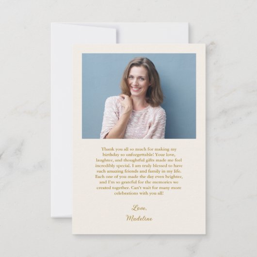 Dusty Blauw Wit Bloemen Verjaardagsfoto Dank u Bedankkaart (Achterkant)