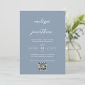 Dusty Blauw & Wit Script Foto QR Code Bruiloft Kaart (Staand voorkant)