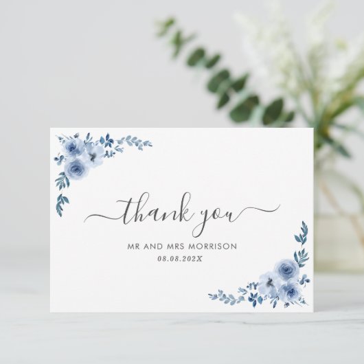 dusty blauwe bloemen bruiloft bedankt je kaart (Staand voorkant)