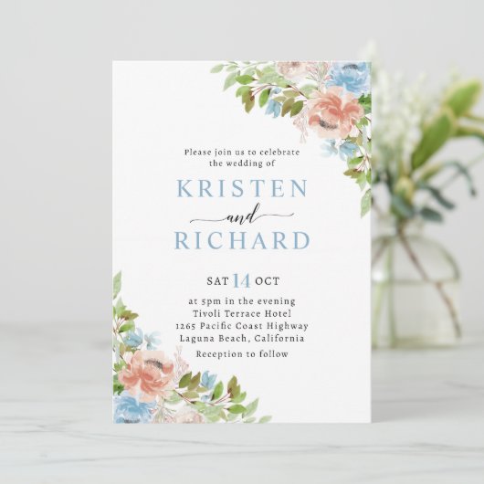 Dusty Blauwe Perzik Bloemen Groen Bruiloft Kaart (Staand voorkant)