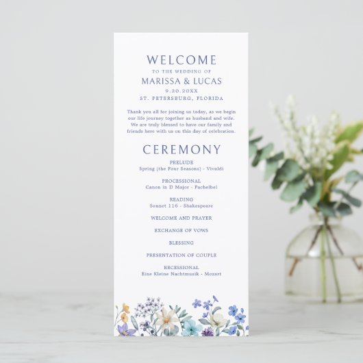 Dusty Blauwgroen Blue Wildflowers Wedding Program (Staand voorkant)