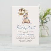 Dusty Blue and Gold Bearly Wait Bear Baby Shower Kaart (Staand voorkant)