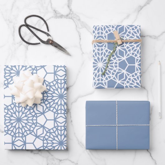 Dusty Blue Arabesque Geometric Pattern Inpakpapier Vel (Voorkant)