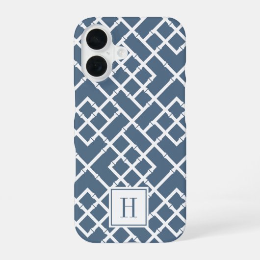 Dusty Blue Bamboo Lattice Monogram iPhone 16 Hoesje (Achterkant)