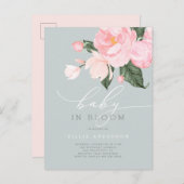 Dusty Blue Blush Floral Baby in Bloom Shower Uitnodiging Briefkaart (Voorkant / Achterkant)