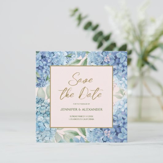 Dusty Blue Blush Hydrangea Square Save the Date Kaart (Staand voorkant)