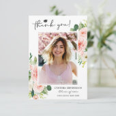 Dusty Blue Blush Pink Floral Afstuderen Foto Bedankkaart (Staand voorkant)