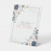 Dusty Blue Blush Pink Gold Date Ideeën Reclamebord Met Voetstuk (Voorkant)