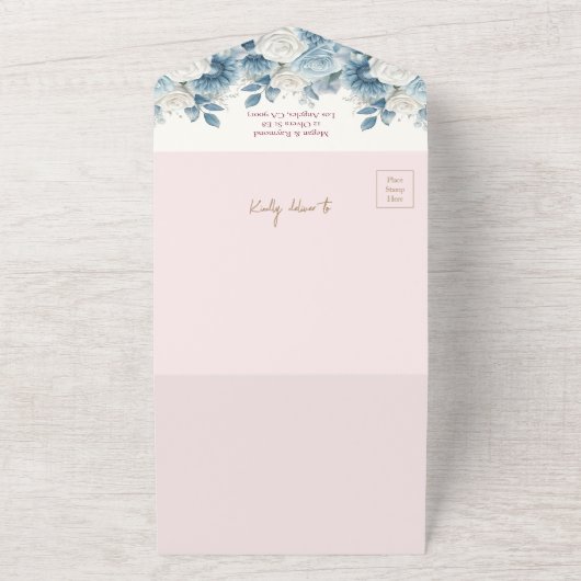 Dusty Blue Blush Roze Bloemen Vrijgezellenfeest All In One Uitnodiging (Buitenkant)