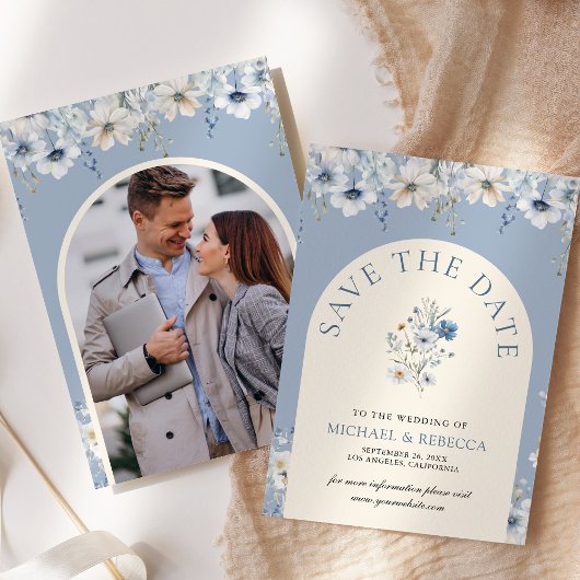 Dusty Blue Boho Wildflower bruiloft foto Save The Date