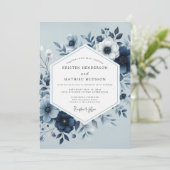 Dusty Blue Botanical Bloom Wedding Kaart (Staand voorkant)