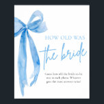 Dusty Blue Bow Hoe oud was het bruid Vrijgezellenf Poster<br><div class="desc">Voeg een leuke en elegante touch toe aan uw vrijgezellenfeest met onze Dusty Blue Bow How Old Was The Bride Vrijgezellenfeest Poster. Met een delicaat stoffig blauw boogontwerp nodigt dit poster gasten uit om de leeftijd van de bruid te raden op verschillende foto's die tijdens het evenement worden weergegeven. Perfect...</div>