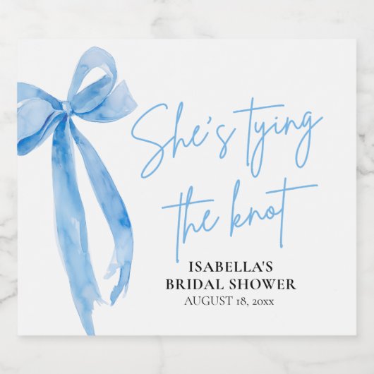 Dusty Blue Bow Ze bindt de knoop Vrijgezellenfeest Likeurfles Etiket (Enkel label)