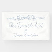 Dusty Blue Bow Ze bindt de knoop Vrijgezellenfeest Spandoek (Horizontaal)