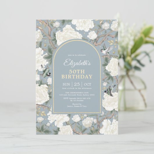 Dusty Blue Chinoiserie Floral Women 50th Birthday Kaart (Staand voorkant)