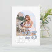 Dusty Blue Class of 2025 Arch Photo Afstuderen Kaart (Staand voorkant)