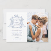 Dusty Blue Classic Floral Crest Trouwfoto Bedankkaart (Voorkant)