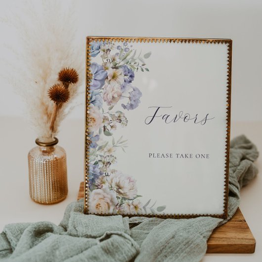 Dusty Blue Cream Floral Favors teken Poster