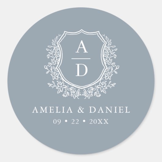 Dusty Blue Crest Modern Monogram Wedding Ronde Sticker (Voorkant)