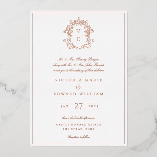 Dusty Blue Crest Monogram Weddenschap Folie Uitnodiging (Voorkant)