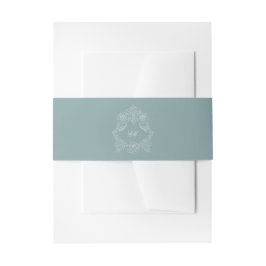 Dusty Blue Crest Monogram Weddenschap Uitnodigingen Wikkel