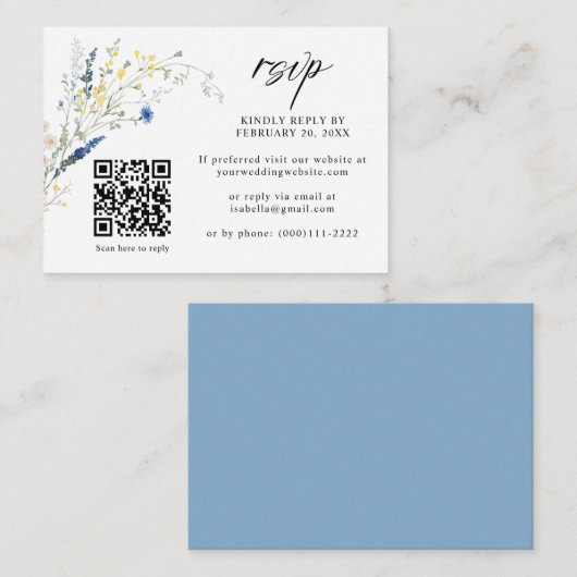 Dusty Blue Dainty Floral QR Code Wedding RSVP Informatiekaartje (Voorkant / Achterkant)