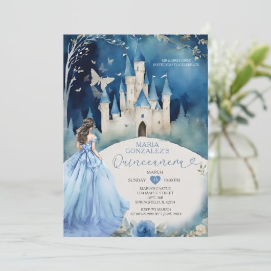 Dusty Blue Dress Forest Zilver Kasteel Quiñceanera Kaart (Staand voorkant)