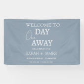 Dusty Blue een dag weg repetitie diner bruiloft Spandoek (Horizontaal)