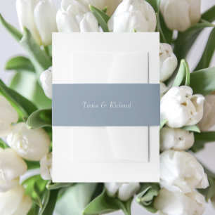 Dusty Blue Eenvoudige Gestileerde Naam Wedding Uitnodigingen Wikkel