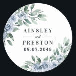 Dusty Blue Elegant Floral Boho Roos Rustic Wedding Ronde Sticker<br><div class="desc">Het ontwerp is voorzien van elegante waterverf greenery met boho dusty blue roos florale elementen. Het ontwerp kenmerkt ook een moderne typografische doopvontlay-out.</div>