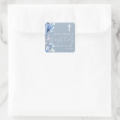 Dusty Blue Elegant Floral Eerste Heilige Communie Vierkante Sticker (Tas)