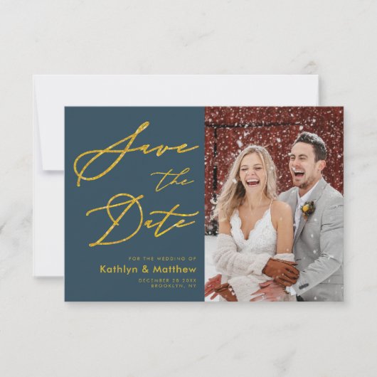 Dusty Blue Elegant Gold Script Modern Wedding Save The Date (Voorkant)