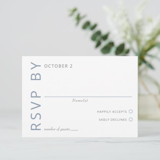 Dusty Blue Elegant Modern Minimalist Wedding RSVP Kaartje (Staand voorkant)