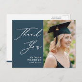 Dusty Blue Elegant Script Afstuderen Hartelijk dan Briefkaart (Voorkant / Achterkant)