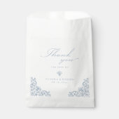 Dusty Blue Elegant Script Bedankt Bedankzakje (Voorkant)