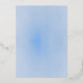 Dusty Blue en Burgundy Red Floral Boho Wedding Folie Uitnodiging (Achterkant)