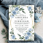 Dusty Blue en Gold Elegant Floral Rustic Wedding Kaart<br><div class="desc">Het ontwerp is voorzien van een elegant geometrisch goudkleurig (bedrukt) lijst dat is gedecoreerd in waterverf rozen, pinda's, hydrangea, babyadem en meer over verschillende soorten groene takken en bladeren. Het stoffige blauw wordt ontworpen om diverse schaduwen van de kleur binnen de bloemen te kenmerken om de verscheidenheid van schaduwen van...</div>