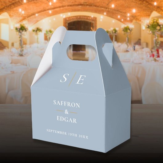 Dusty Blue en Gold Monogram Weddenschap Bedankdoosjes